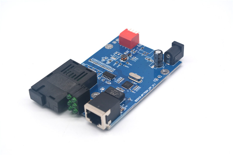 LFP管理型撥碼開關(guān)收發(fā)器百兆1光1電一光一電鏈路診斷 寬電壓輸入